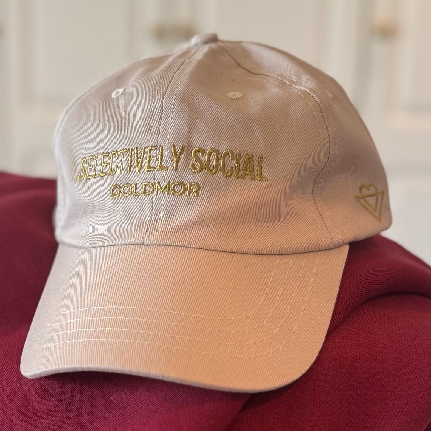 Selectively Social Cap